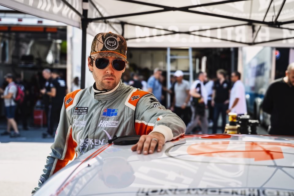 九游会注册 - 从「吐槽王」到赛场新星：Landon Huffman的真实内容与NASCAR Trucks再起航 - 九游会